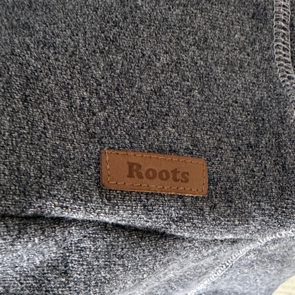 Roots Gray Hoodie, Size Extra Small - Picture 2 of 7